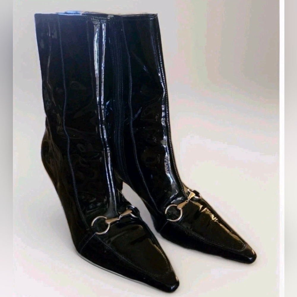 BCBGirls Faux Patent Leather Kitten Heeled Boots Size 7B 37 EU New
